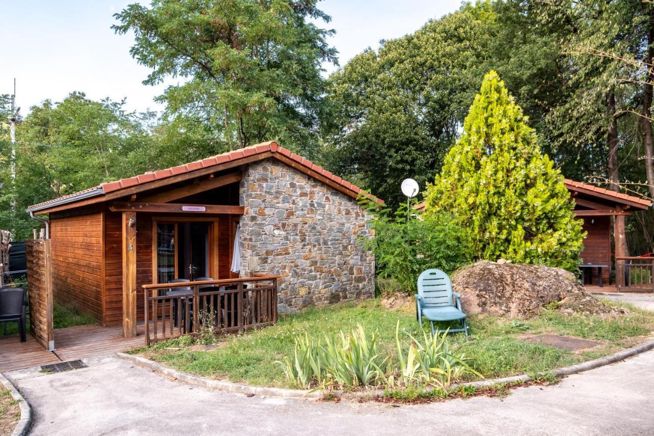 Le Hameau Du Comte De Foix - 11 Chalets En Ariege Mercus-Garrabet Luaran gambar